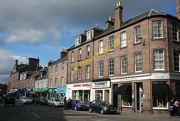 Photo 6"x4" Castle Street Forfar c2007