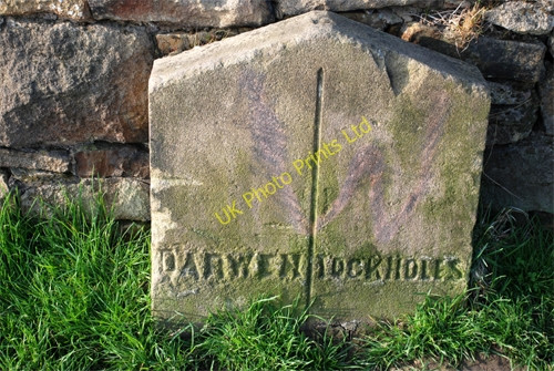 Photo 6"x4" Boundary stone Darwen c2007