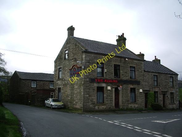 Photo 6"x4" The Railway White Coppice c2007
