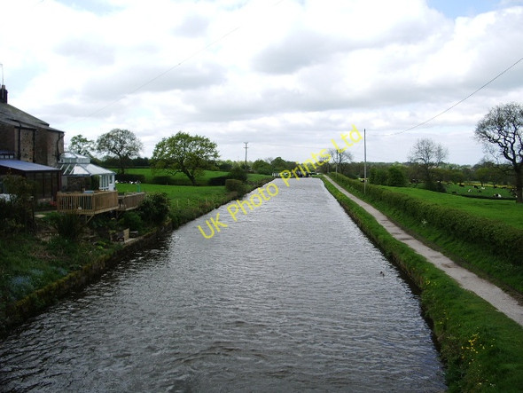 Photo 6"x4" Leeds & Liverpool Canal Johnson's Hillock c2007