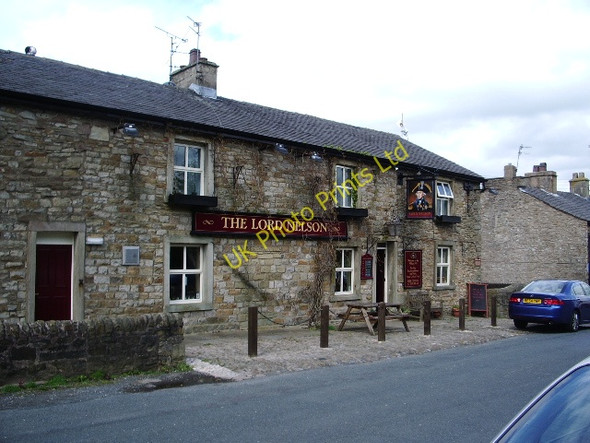 Photo 6"x4" The Lord Nelson, York Great Harwood c2007