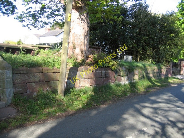Photo 6"x4" Graveyard Wall at Coddington St Mary Coddington\/SJ4555 c2007