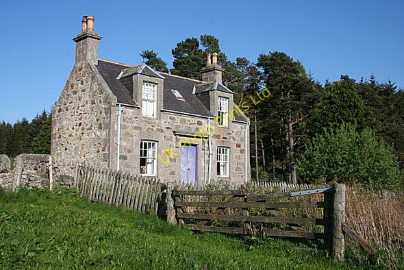 Photo 6"x4" Kininvie School House Balvenie c2007