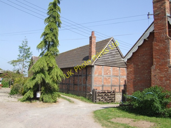 Photo 6"x4" Red brick barns Meadowley c2007