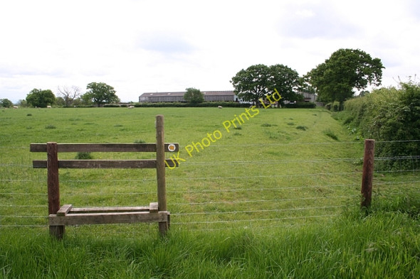 Photo 6"x4" Old Cow Sheds, Wood Farm Marl Bank c2007