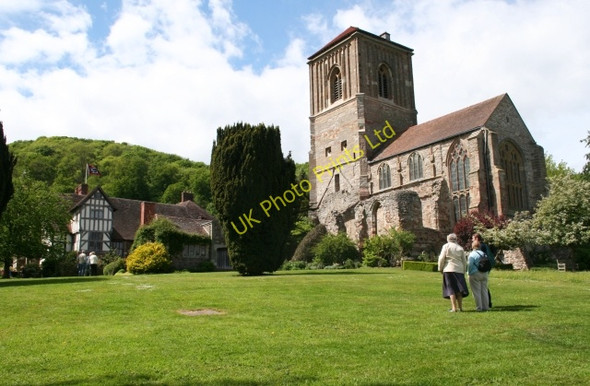 Photo 6"x4" Little Malvern Priory and Court from the South-East Upper Welland c2007