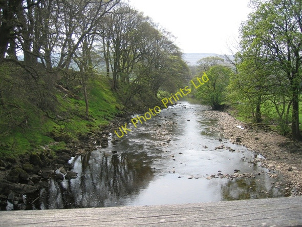 Photo 6"x4" The River Ribble from the Footbridge at Horton in Ribblesdale Horton in Ribblesdale c2007