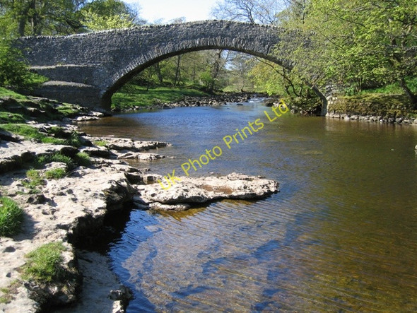 Photo 6"x4" Stainforth Packhorse Bridge and the River Ribble Little Stainforth c2007