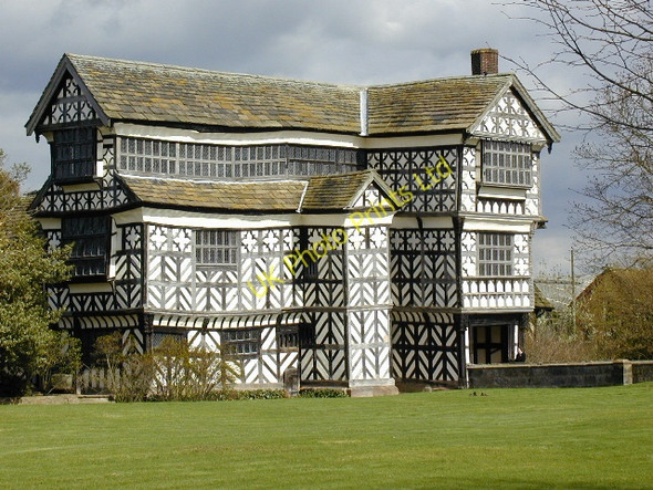 Photo 6"x4" Little Moreton Hall Scholar Green c2004 P3