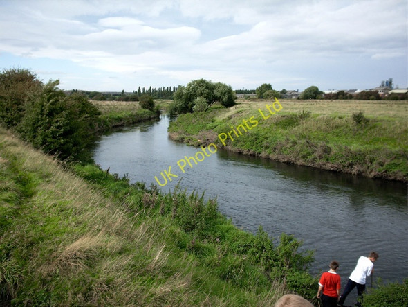 Photo 6"x4" The River Rother, Woodhouse Mill Drakehouse c2004