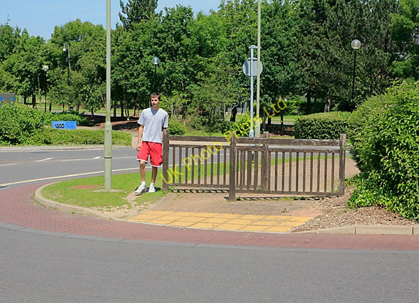 Photo 6"x4" Crossing point off Leafy Lane, Whiteley Lee Ground c2007