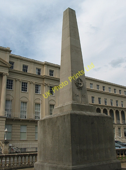 Photo 6"x4" War memorial and Municipal Offices, Cheltenham Cheltenham c2007