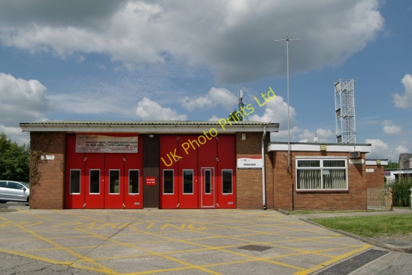 Photo 6"x4" Pencoed Fire Station Pencoed\/SS9581 c2007