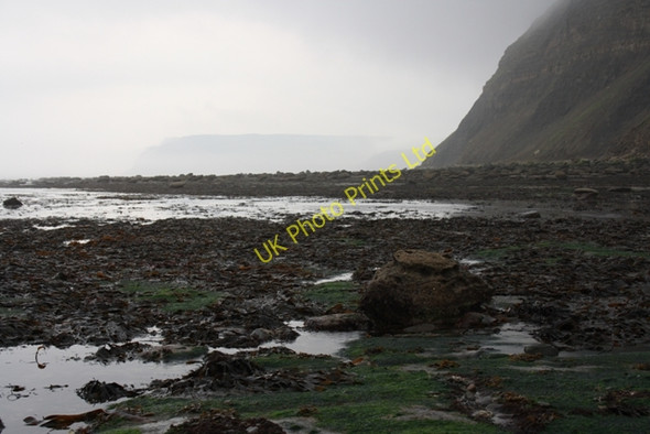 Photo 6"x4" Below Hunt Cliff New Brotton c2007