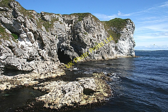 Photo 6"x4" Kinbane Head Ballycastle\/D1140 c2007