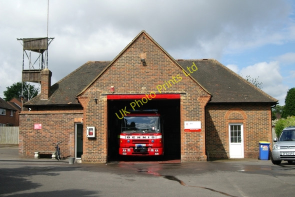 Photo 6"x4" Westerham fire station Westerham c2007