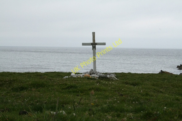Photo 6"x4" Sailors Grave. Earadale Point c2007