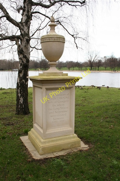 Photo 6"x4" Queen Caroline's Memorial, Hyde Park Westminster c2007
