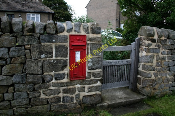 Photo 6"x4" Victorian Postbox at Bland Hill. Bland Hill c2007