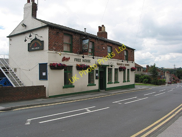 Photo 6"x4" The Waggon and Horses, Lake Lock Road Stanley\/SE3424 c2007
