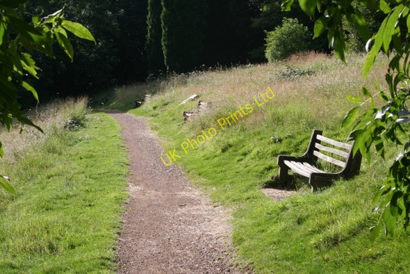 Photo 6"x4" Barry Jackson Commemorative Seats Little Malvern c2007