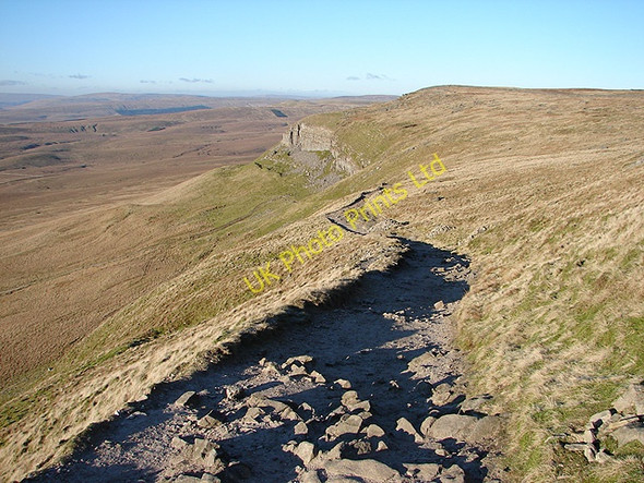 Photo 6"x4" The Northern Ascent to Pen-y-ghent Brackenbottom c2007
