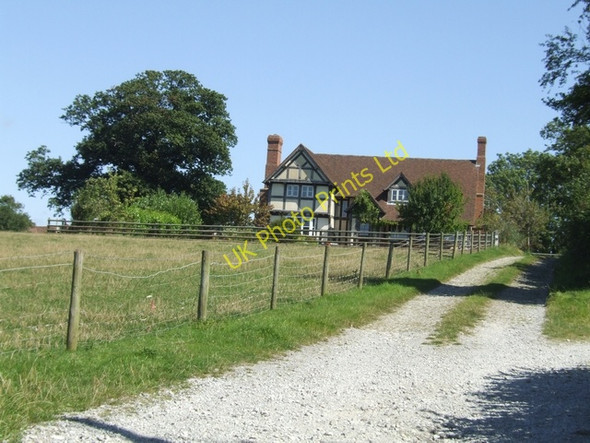 Photo 6"x4" House on 'The Hill',  Eudon Barnell Cross Houses\/SO6991 c2007
