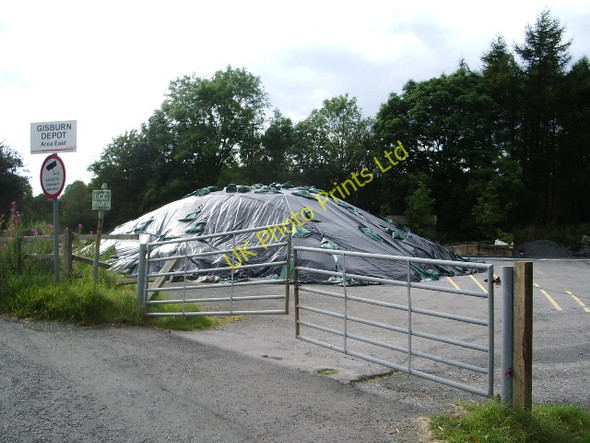 Photo 6"x4" Gisburn Depot Gisburn c2007
