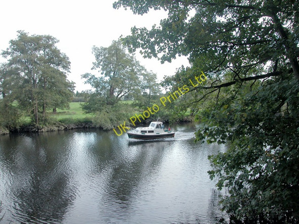 Photo 6"x4" Near the Crook of Dee Eaton Hall c2005