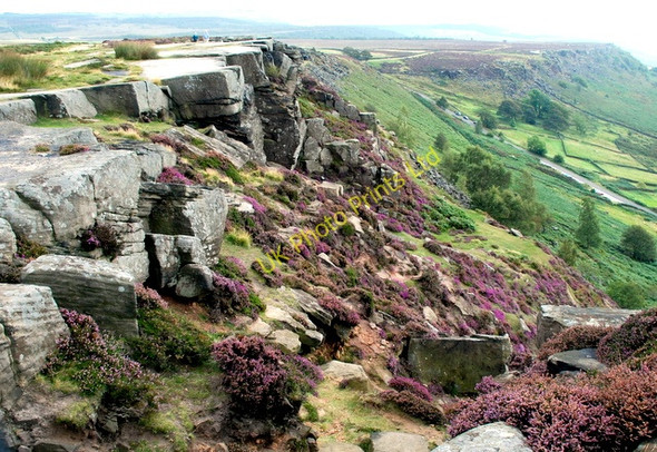 Photo 6"x4" Along Curbar Edge Calver Sough c2007