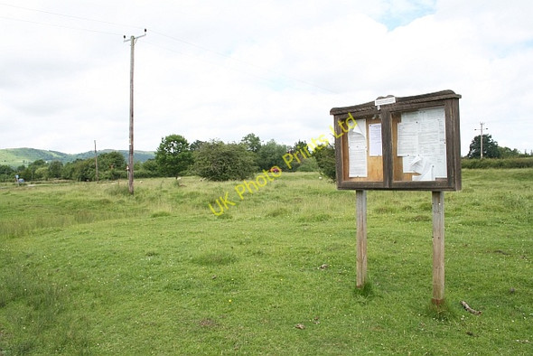 Photo 6"x4" Parish Noticeboard, Birts Street, Birtsmorton Birts Street c2007