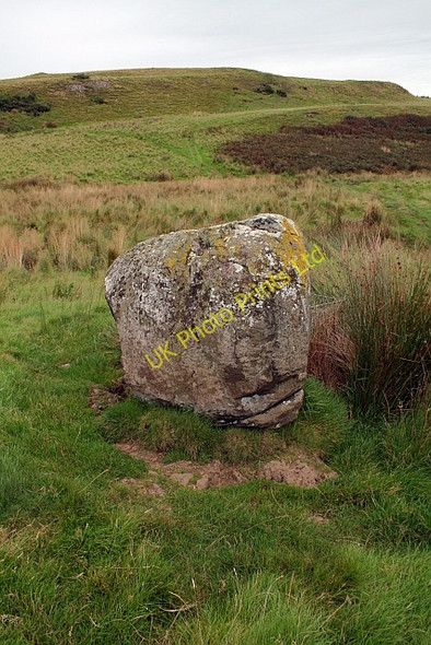 Photo 6"x4" Boulder near High Lossit. Machrihanish c2007