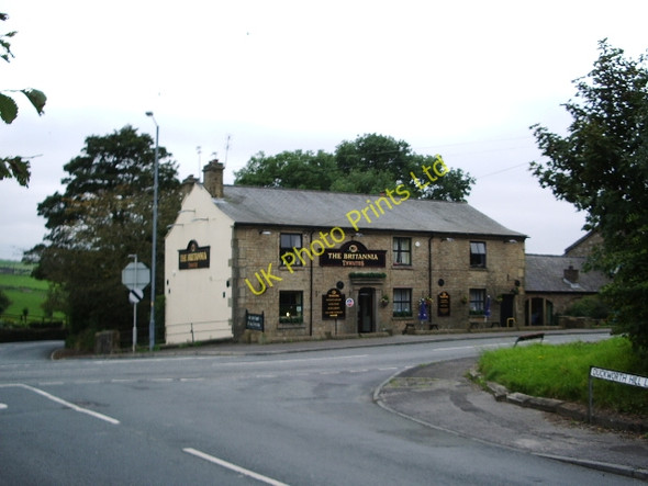 Photo 6"x4" The Britannia, Haslingden Old Road, Oswaldtwistle Oswaldtwistle c2007