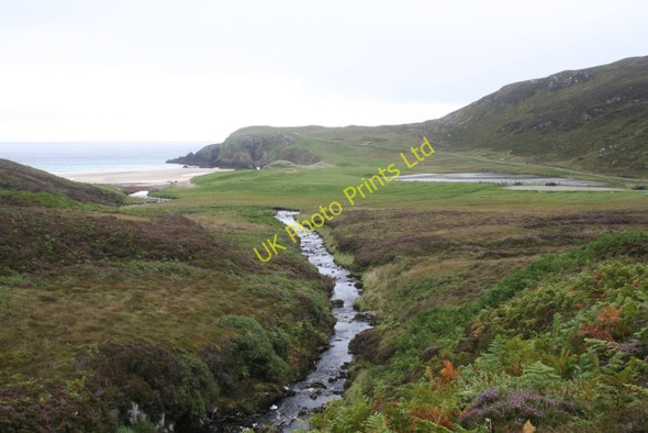 Photo 6"x4" The Garry River Bail' Ur Tholastaidh c2007