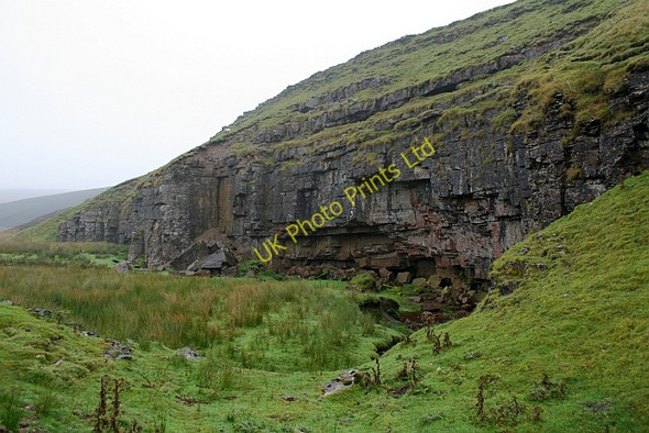 Photo 6"x4" Mossdale Scar and  Caverns Conistone c2007