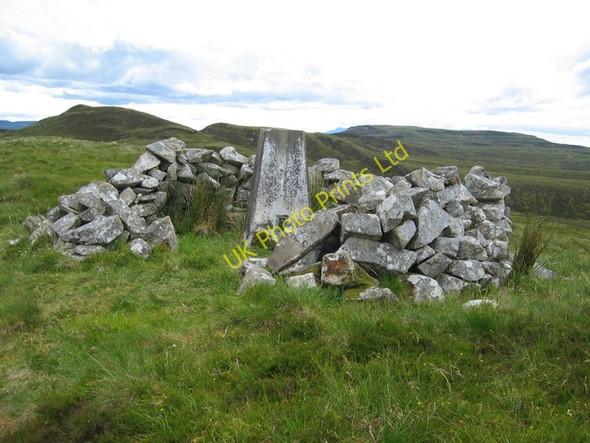 Photo 6"x4" Carnach trig point Heaste c2007