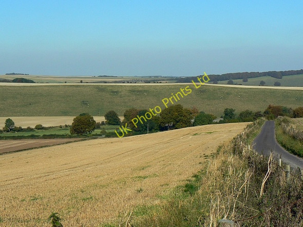 Photo 6"x4" Farmland near Aldbourne Warren, Wiltshire Upper Upham c2007 P1