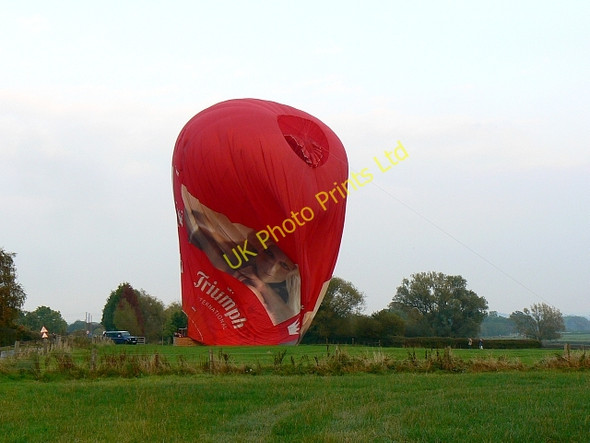 Photo 6"x4" Hot air balloon, Hook, Wiltshire (4) Wootton Bassett c2007