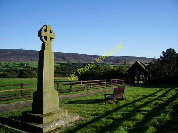 Photo 6"x4" The Parish Church of Christ Church, Over Wyresdale, War Memorial Abbeystead c2007