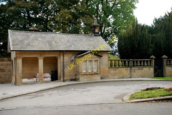Photo 6"x4" Building at the entrance to Hassop Hall Hassop c2007