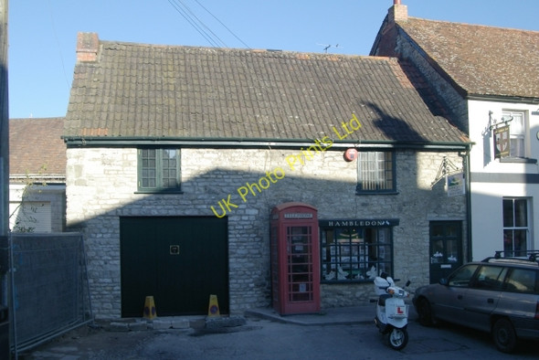 Photo 6"x4" Mere old fire station Mere\/ST8132 c2007