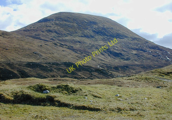 Photo 6"x4" Approaching the Lairig Leacach Allt Leachdach c2002
