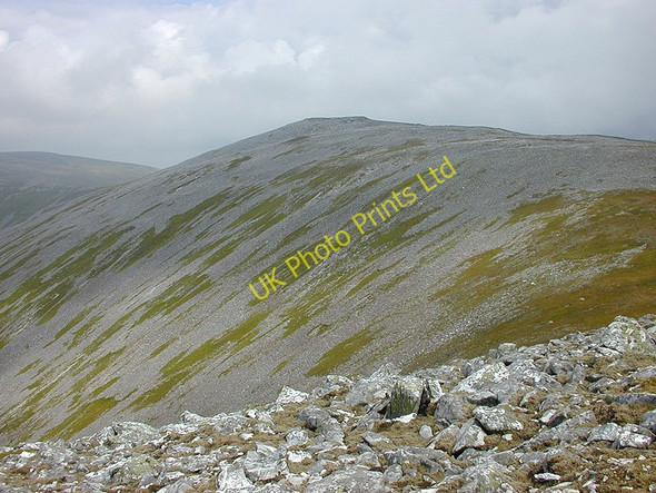 Photo 6"x4" Near the south western top of Creag Leacach Meall Gorm\/NO1474 c2001