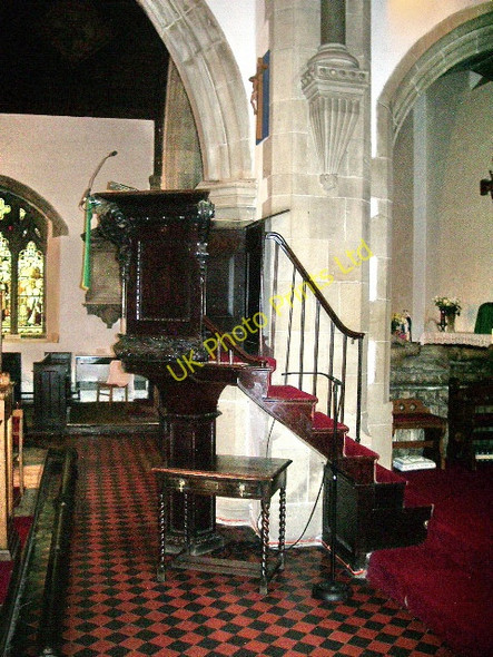 Photo 6"x4" St Mary's Church, Ruabon, Pulpit Ruabon\/Rhiwabon c2007