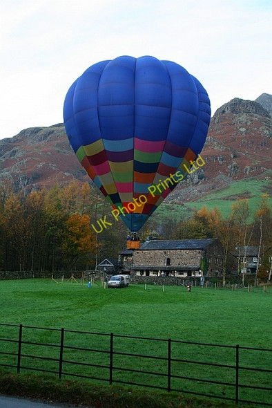 Photo 6"x4" Hot Air Balloon At New Dungeon Ghyll (4) Chapel Stile c2007