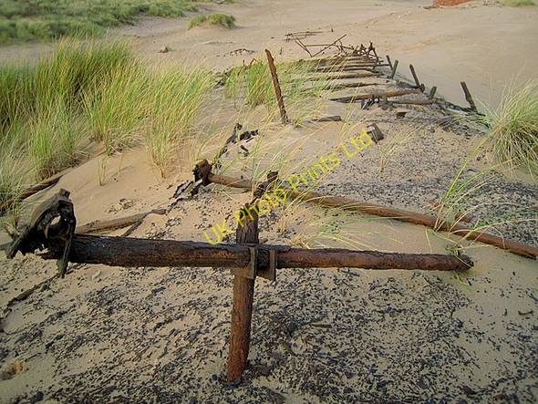 Photo 6"x4" WW2 glider traps in the dunes at Newburgh. Newburgh\/NJ9925 c2007