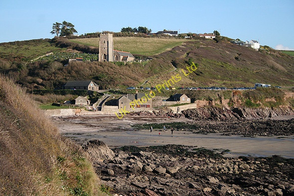 Photo 6"x4" Wembury: St Werburgh\u00e2\u0080\u0099s church and Wembury beach Wembury c2007