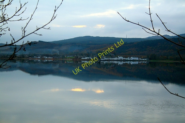 Photo 6"x4" Inveraray across Loch Shira Inveraray c2007