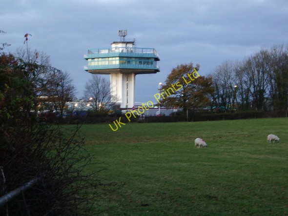 Photo 6"x4" The Lancaster Motorway Services (Pennine Tower) Hollins Lane\/SD4951 c2007