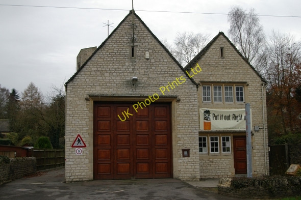 Photo 6"x4" Burford fire station Burford\/SP2512 c2007